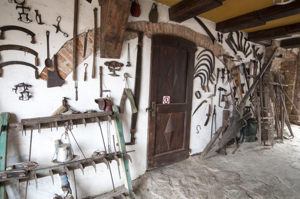 B&B I Colori Dell'Arcobaleno Belvedere Langhe Luaran gambar